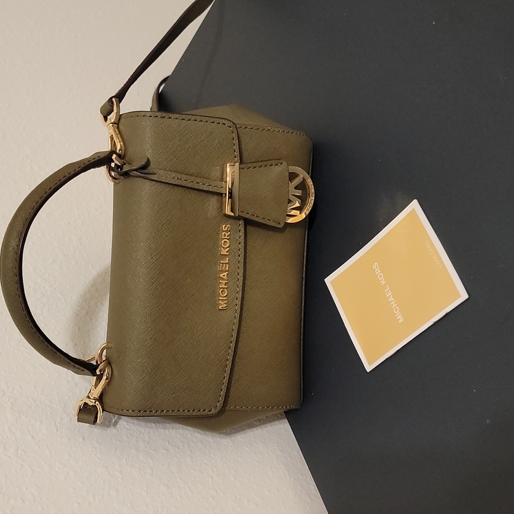 Michael Kors crossbody